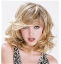 Sketchy Medium Blonde Female Wavy Vogue Wigs 14 Inch