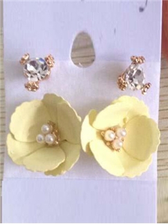 New Arrival Color Zircon Metal Flower Petals Earrings