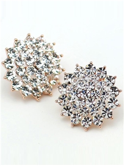 Fashion Three-Dimensional Large Snowflakes Rhinestone Stud Earrings