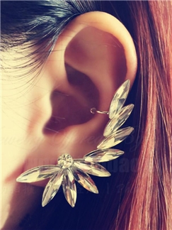 Fashion Silver Diamond Ear Cuff