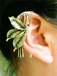 Cute Punk Style Leaves Decorated Ear Cuff